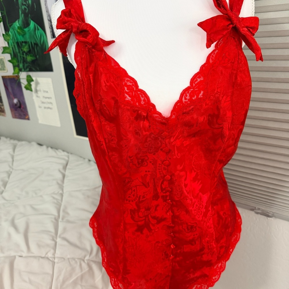 Victoria's Secret ‎ Gold Label  Red Lace Teddy Lingerie Adjustable Straps Large - Picture 2 of 6